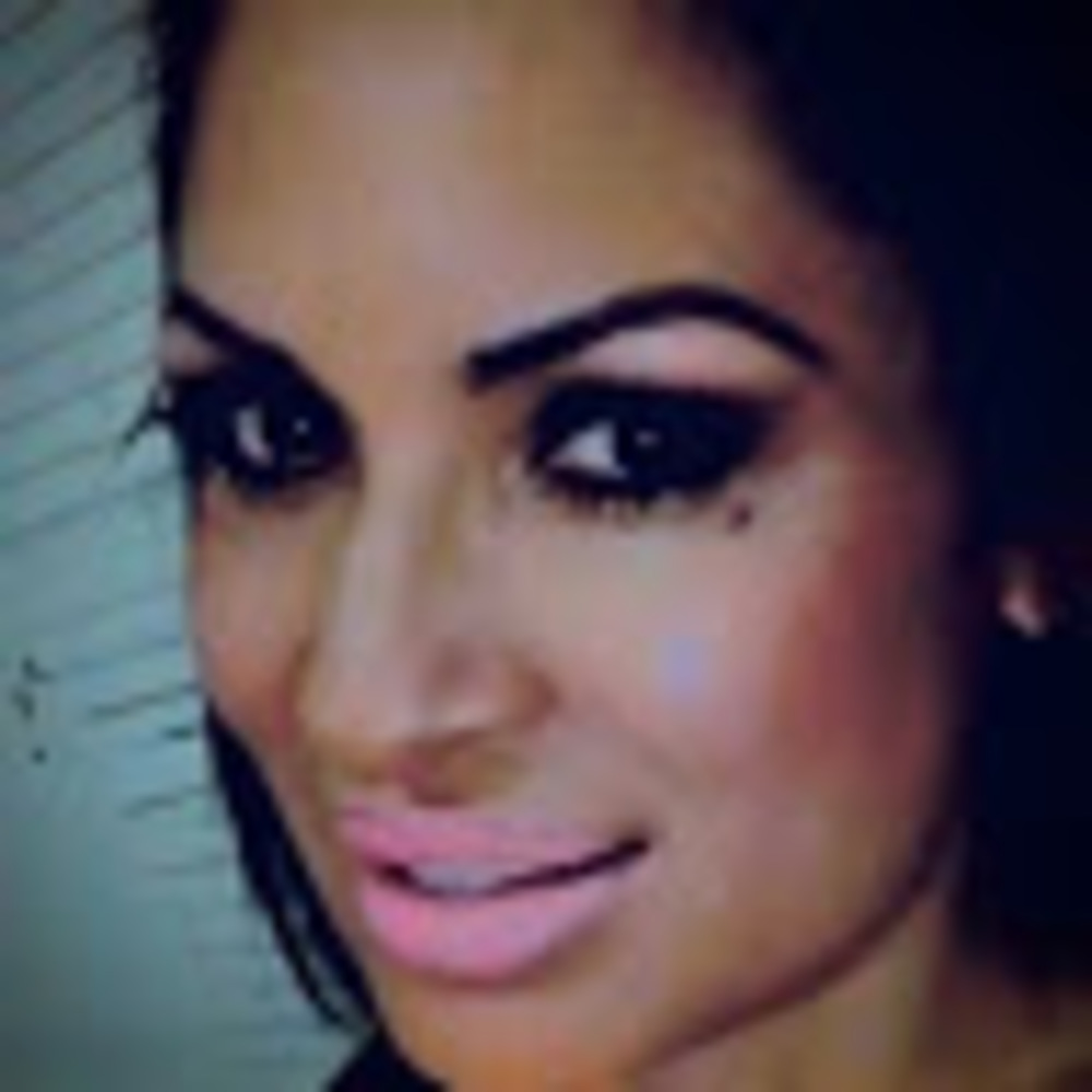 Meet your Posher, Reyna